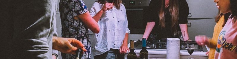 chef-dinner-drink-1655329